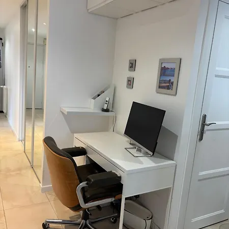Apartamento Spacious Bright Flat 300m River Bank *